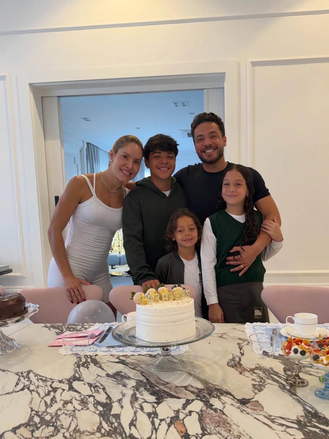 Filho de Wesley Safadão celebra aniversário de 15 anos - Foto: Reprodução / Instagram @thyane