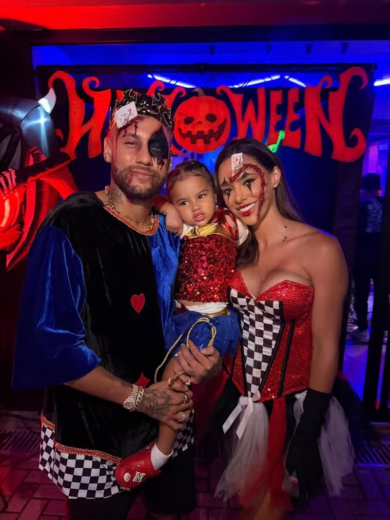 Neymar e Bruna Biancardi curtem Halloween — Foto: Reprodução/Instagram