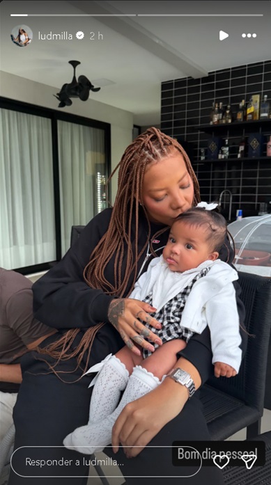 Ludmilla mostra foto com Zuri - Foto: Reprodução / Instagram @ludmilla