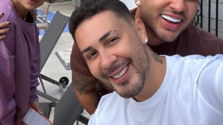 Carlinhos Maia agita a web ao postar foto com Lucas Guimarães: ‘Voltaram?’