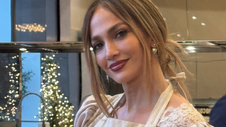 Fogão vintage da casa de Jennifer Lopez rouba a cena em fotos da cozinha dela