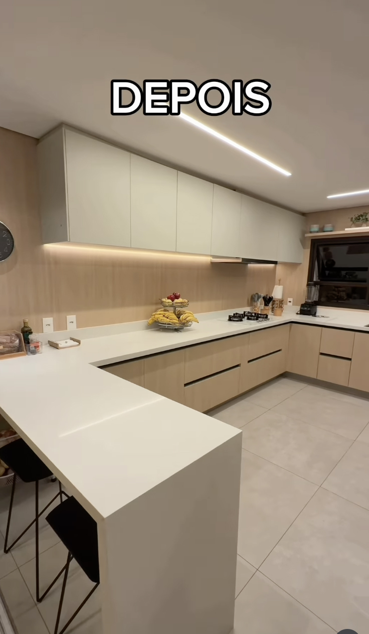 Cozinha do apartamento de Fabiana Justus - Foto: Reprodução / Instagram