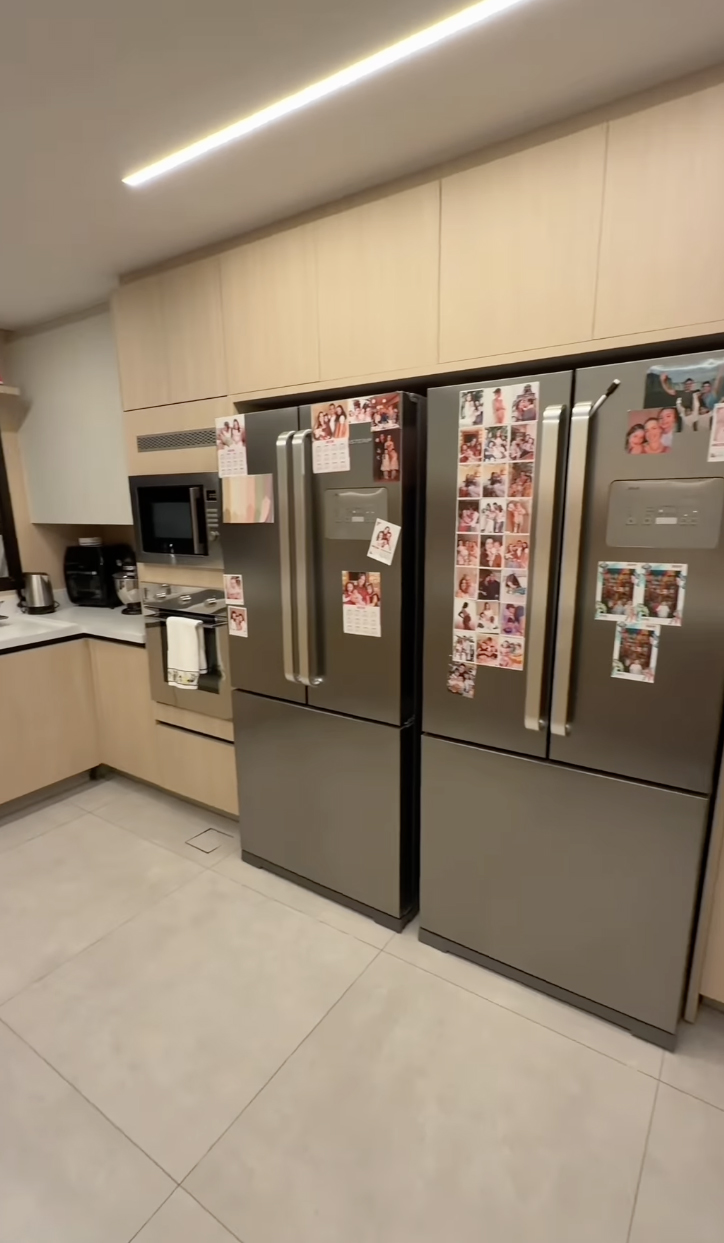 Cozinha do apartamento de Fabiana Justus - Foto: Reprodução / Instagram