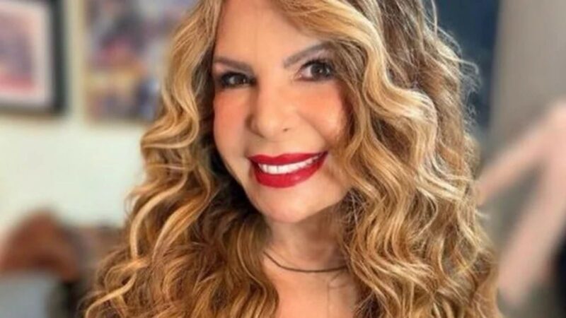 Aparência de Elba Ramalho chama a atenção e especialista analisa: 'Totalmente'