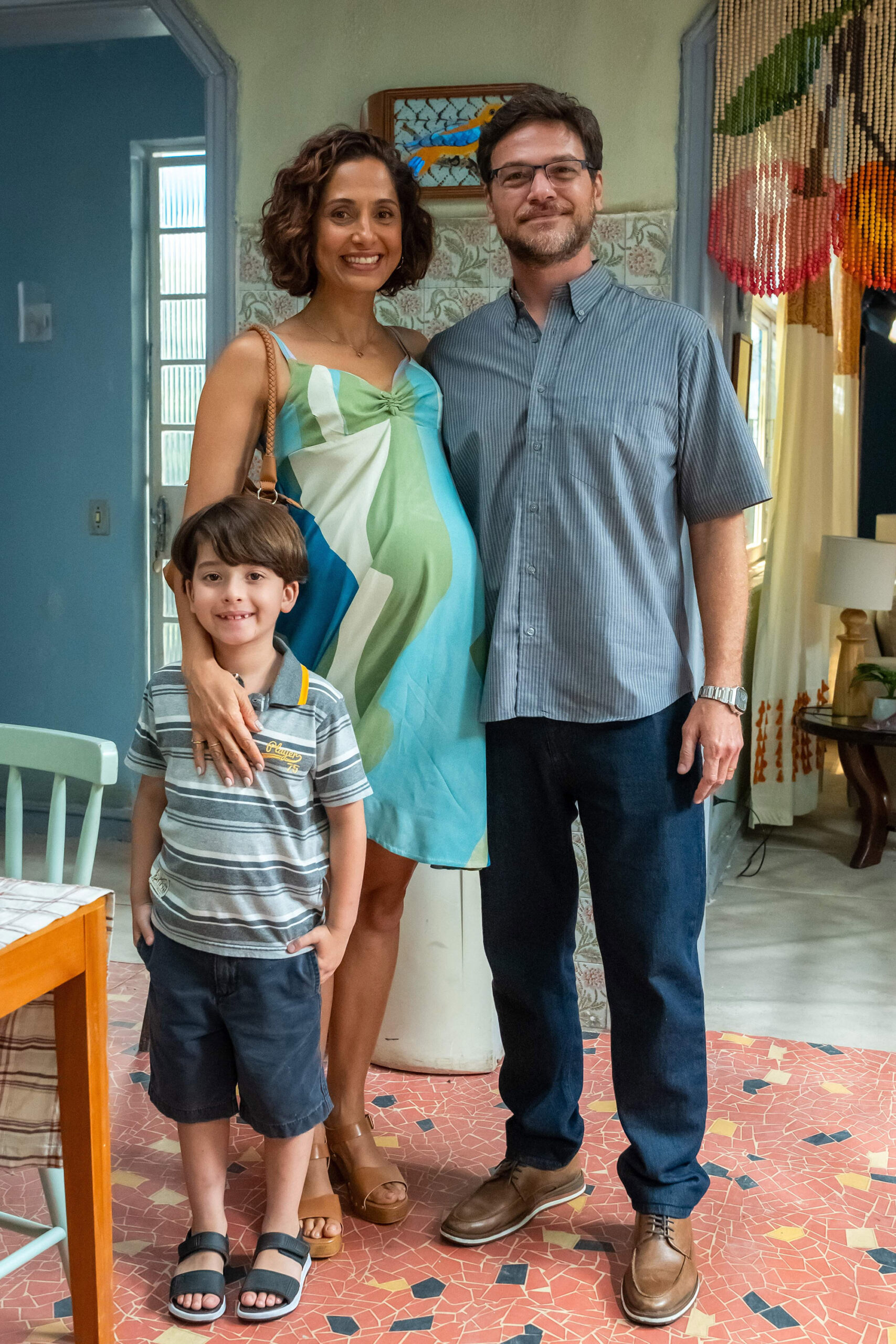 Ellen (Camila Pitanga), Igor (Theo Matos) e Hudson (Emílio Dantas) - Foto:Globo/ Estevam Avellar