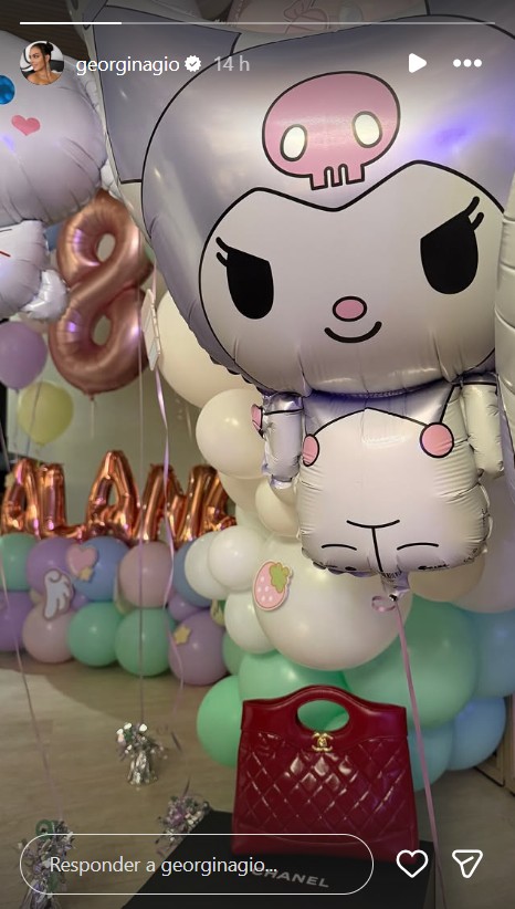 Filha de Cristiano Ronaldo ganha bolsa de grife em aniversário de 8 anos - Reprodução/Instagram @georginagio 