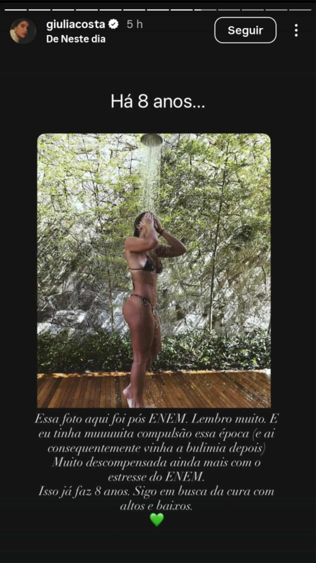Giulia Costa relembra foto do corpo