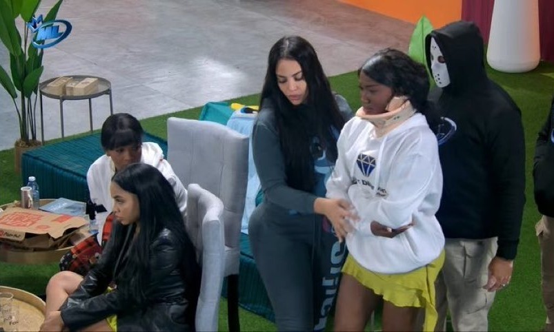 La Piry no reality show La Mansión de Luinny - Foto: Reprodução/Instagram @lamansiondeluinny