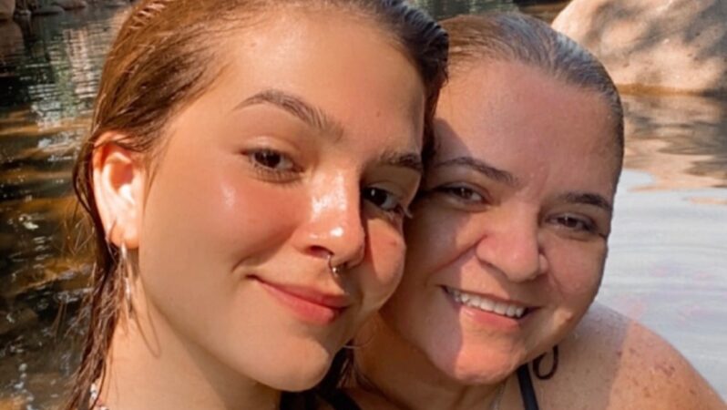 Foto: Reprodução/Instagram @deboramaia