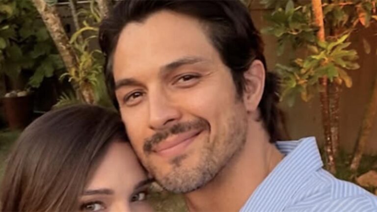 Romulo Estrela exibe fotos inéditas com a esposa. Saiba quem é