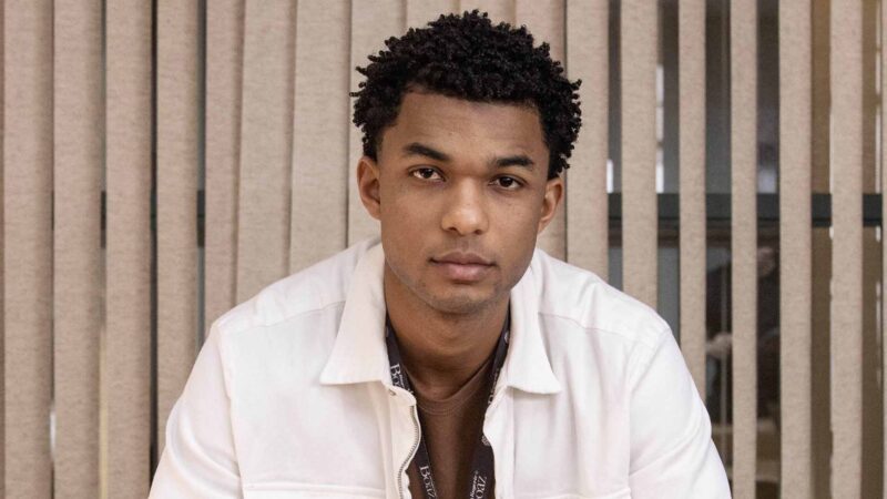 Samuel (Juan Paiva) na novela Dona de Mim - Foto: Globo/ Angélica Goudinho