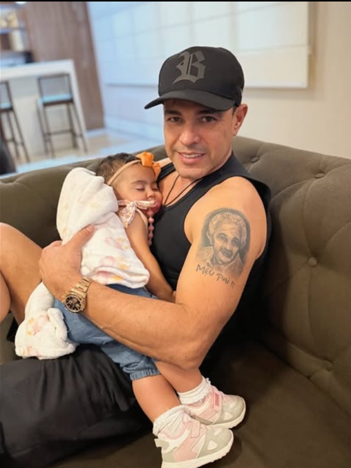 Zezé Di Camargo com a filha - Foto: Reprodução / Instagram @zezedicamargo