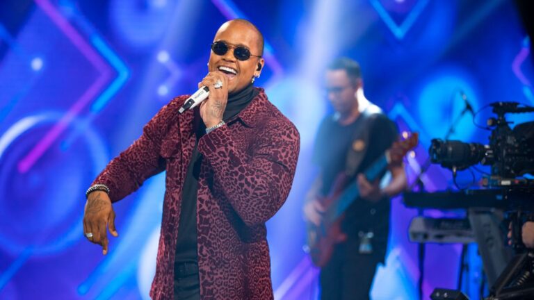 Após polêmica em show, Léo Santana explica por que decidiu pausar a carreira em 2026