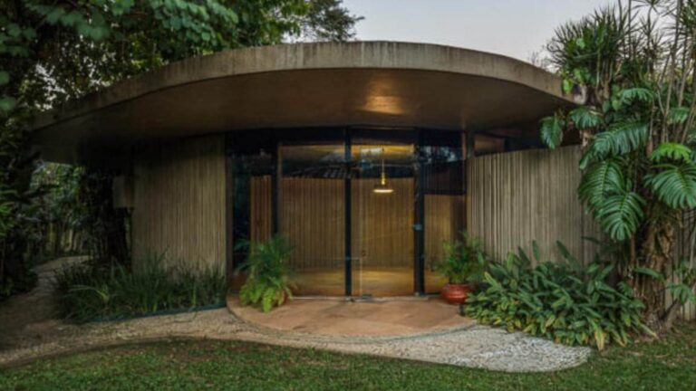 Única casa em São Paulo de artista que faria 118 anos está à venda por R$ 15 milhões