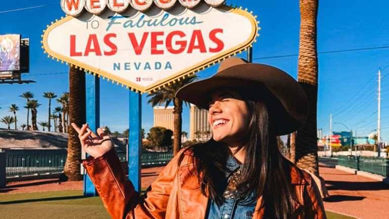 Marina Fabris realiza sonho de visitar Las Vegas