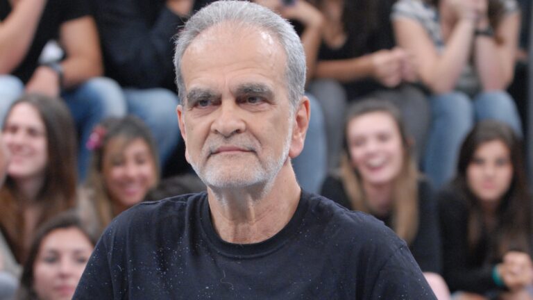 Ex-jornalista do Fantástico preocupa após internação na UTI; médico faz alerta: ‘Risco’