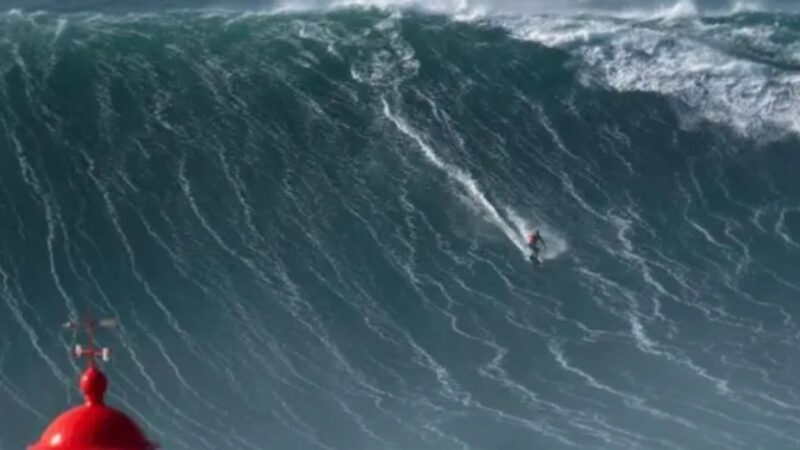 Surfista chega aos 32 anos com mais de R$ 100 milhões em patrimônio