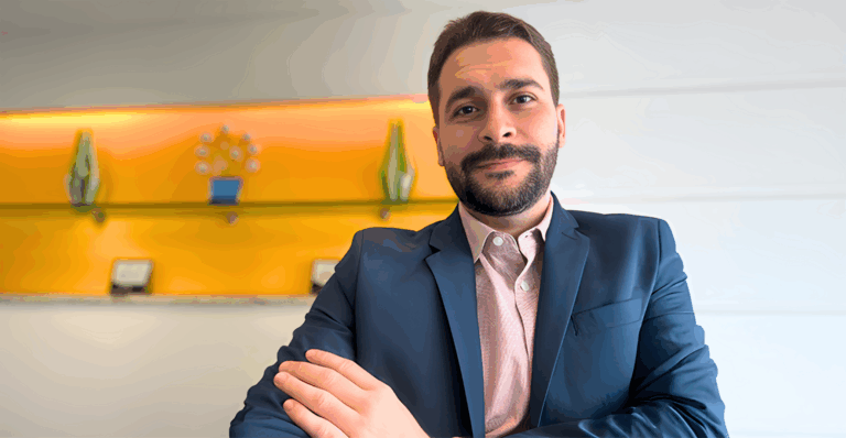 Neurocirurgião Rafael Pacheco fala sobre dor crônica, diagnóstico preciso e avanços no cuidado da coluna