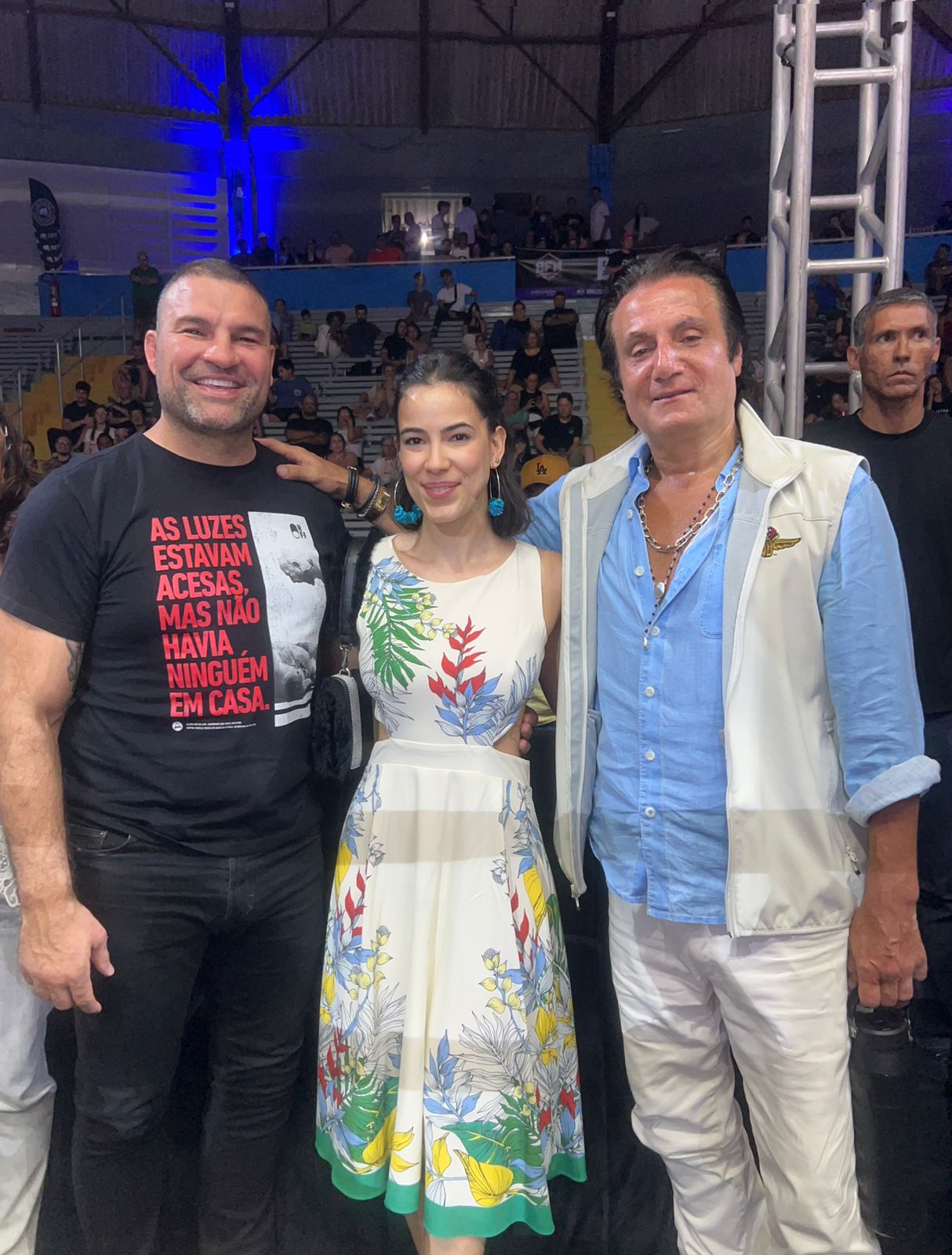 Shogum, Rafaela Gonçalves e Marcelo Camargo - Foto: Felipe Chiri