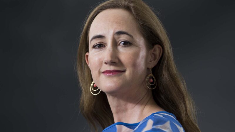 A doença que tirou a vida da escritora Sophie Kinsella: Entenda os sintomas