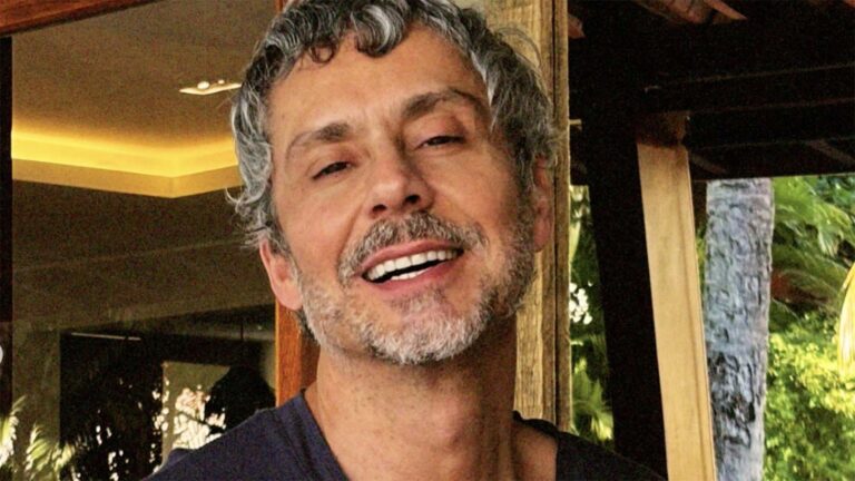 Alexandre Nero revela como é a varanda sofisticada de sua casa