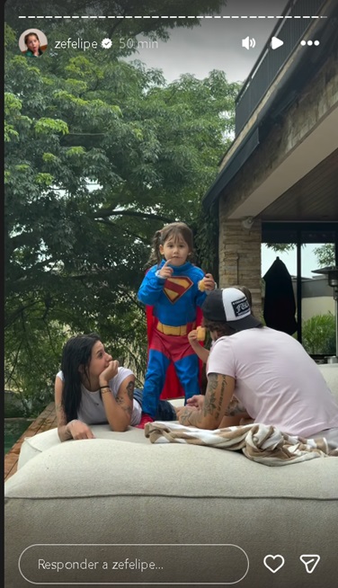 Zé Felipe registra encontro de Ana Castela com os seus filhos - Foto: Instagram @zefelipe