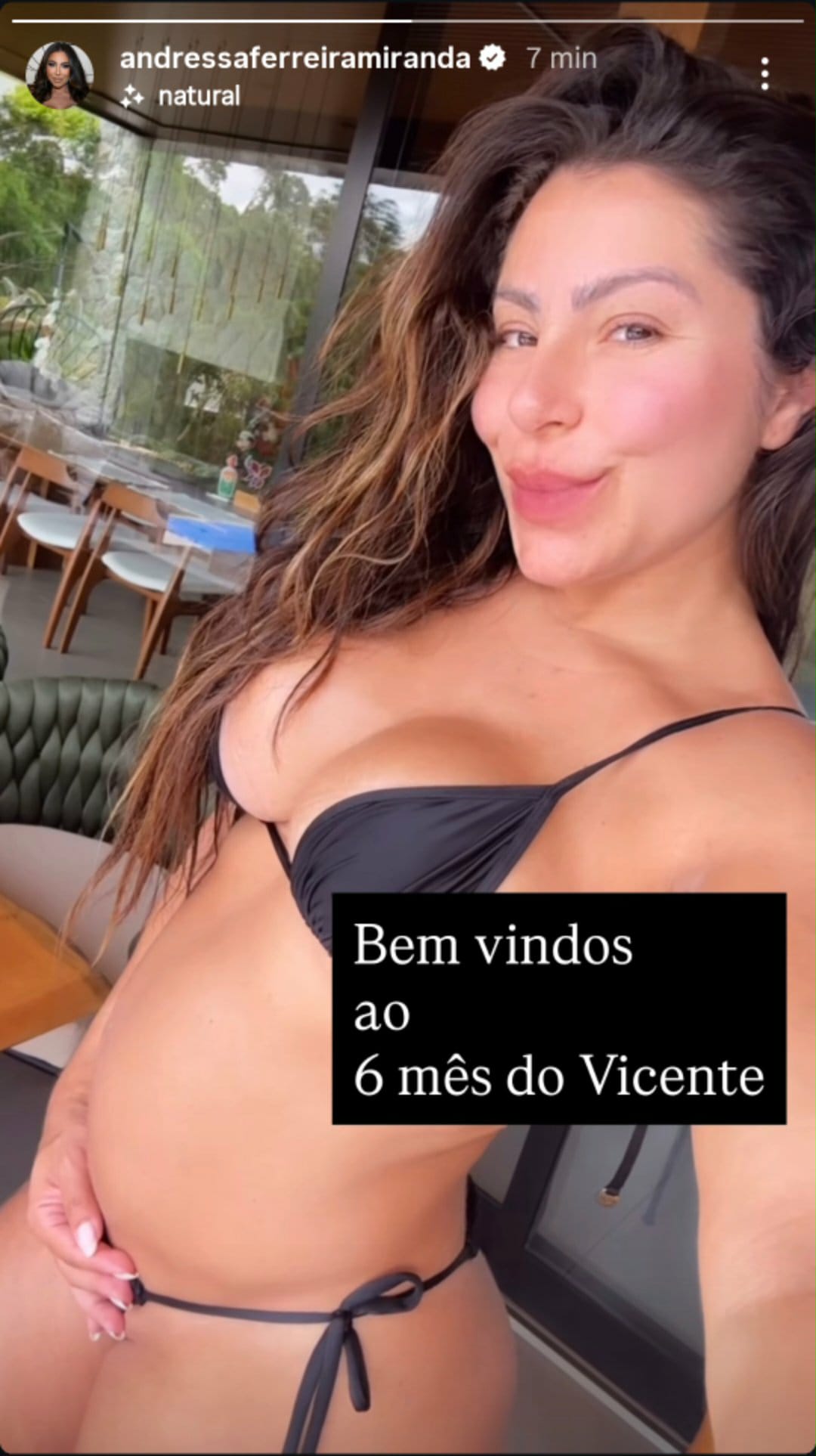 Andressa Ferreira mostra barriga de seis meses de gestação