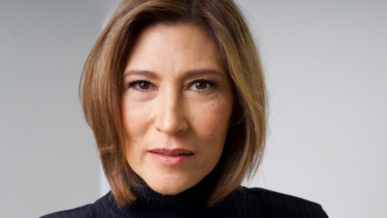 Beth Goulart encara novo desafio na Globo e define novela vertical: “É sinal dos tempos”