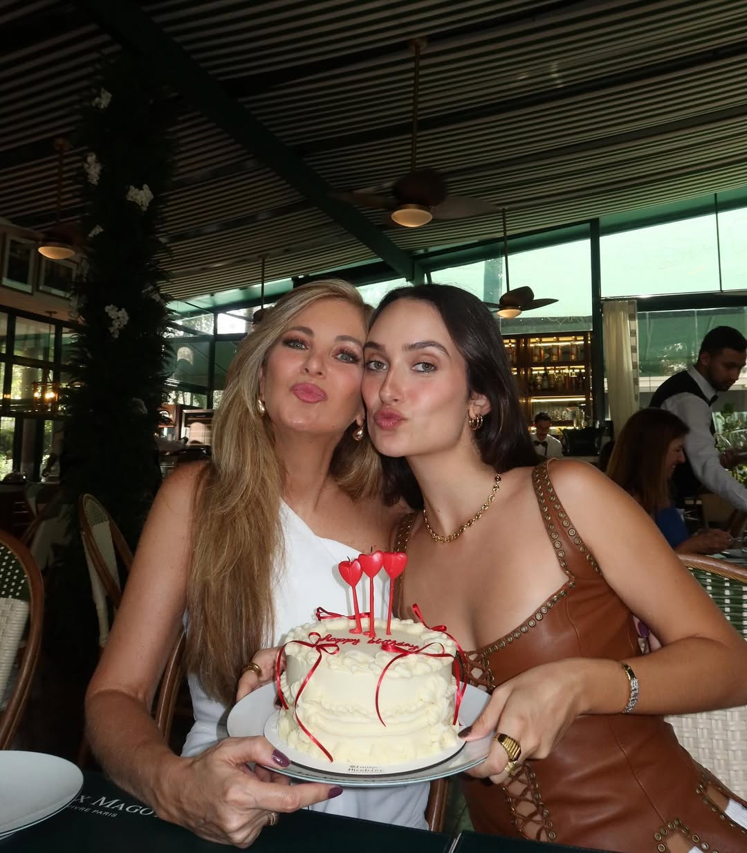 Buby Pinheiro com a mãe, Kiki Pinheiro