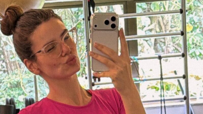 Camila Queiroz exibe barrigão de grávida – Foto: Reprodução / Instagram @camilaqueiroz