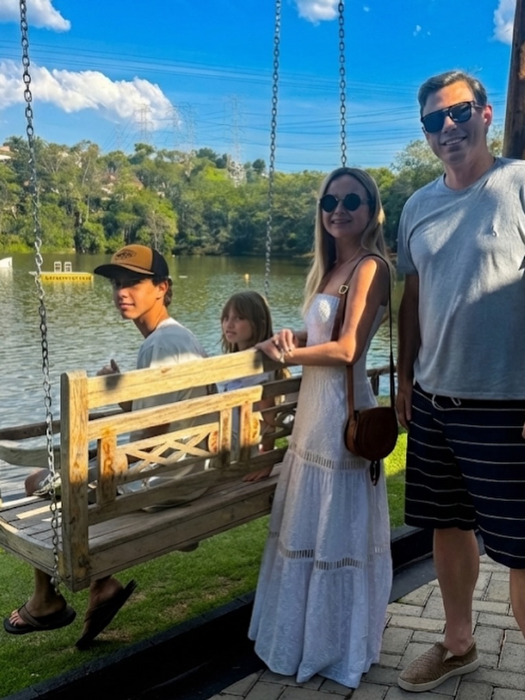 Eliana e família - Foto: Reprodução / Instagram