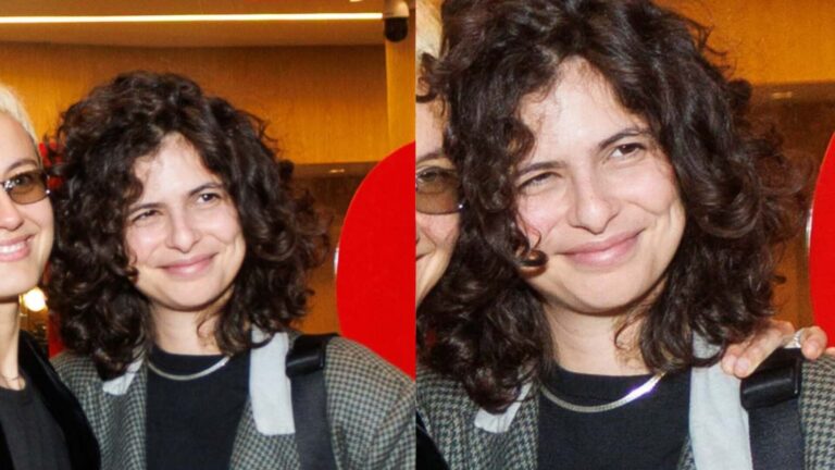 Filha de Debora Bloch faz rara aparição com a esposa em evento