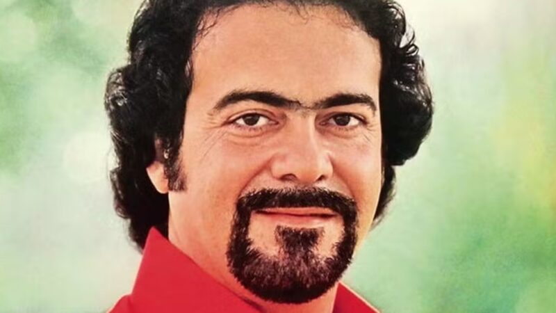 Cantor Lindomar Castilho, conhecido como ‘Rei do Bolero’, morre aos 85 anos