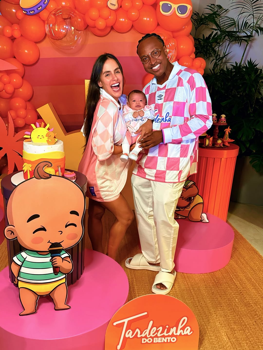 Thiaguinho e Carol Peixinho celebram 3 meses de Bento com tema especial - Foto: Reprodução / Instagram @carolpeixinho