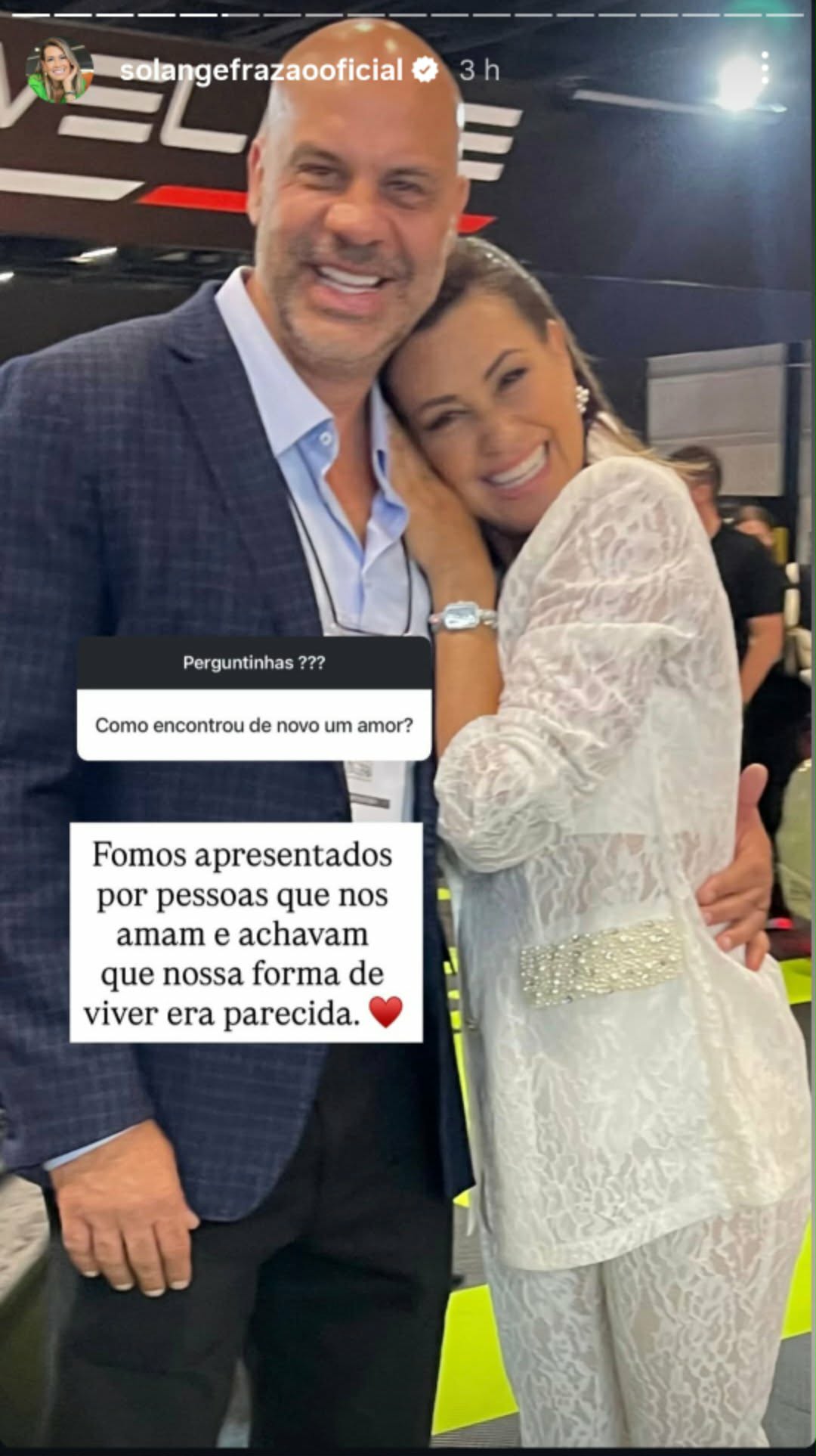 Solange Frazão mostra novo namorado