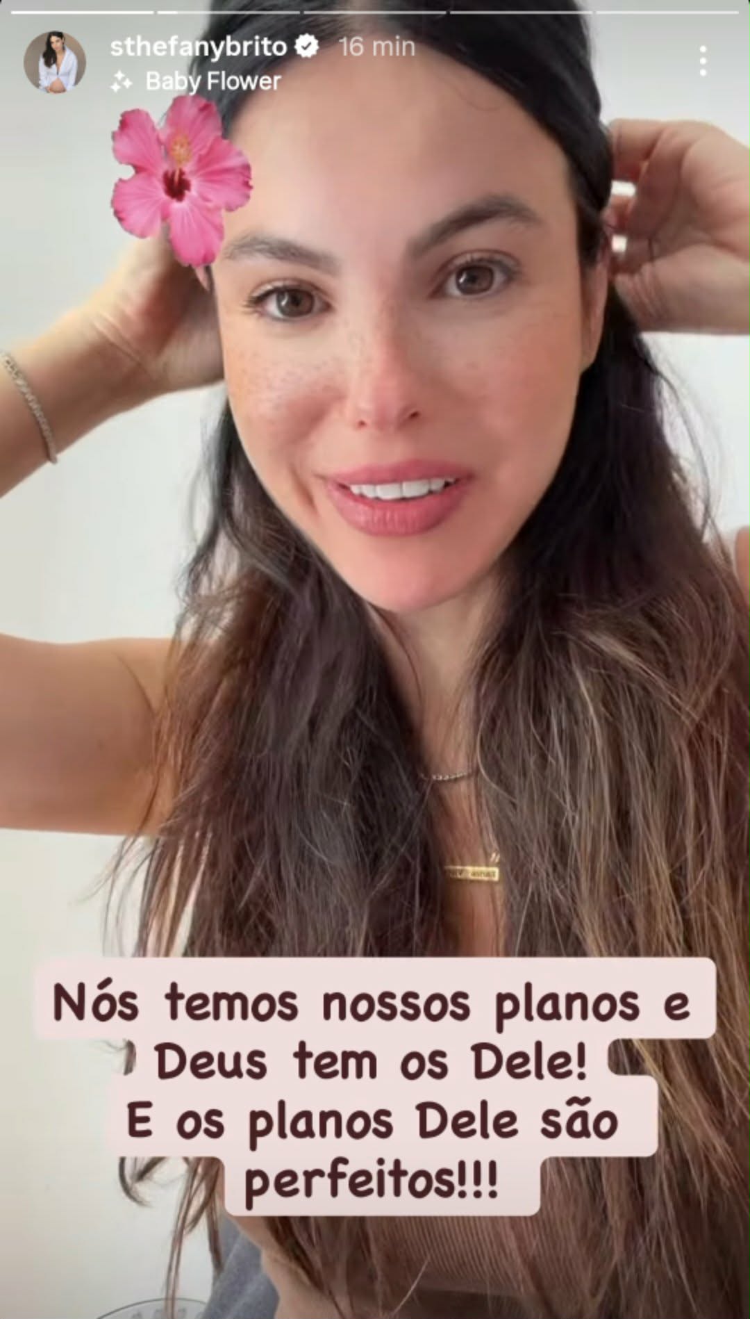 Sthefany Brito fala sobre gravidez não planejada