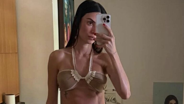 Thaila Ayala choca ao mostrar situação de sua barriga em fotos de verão
