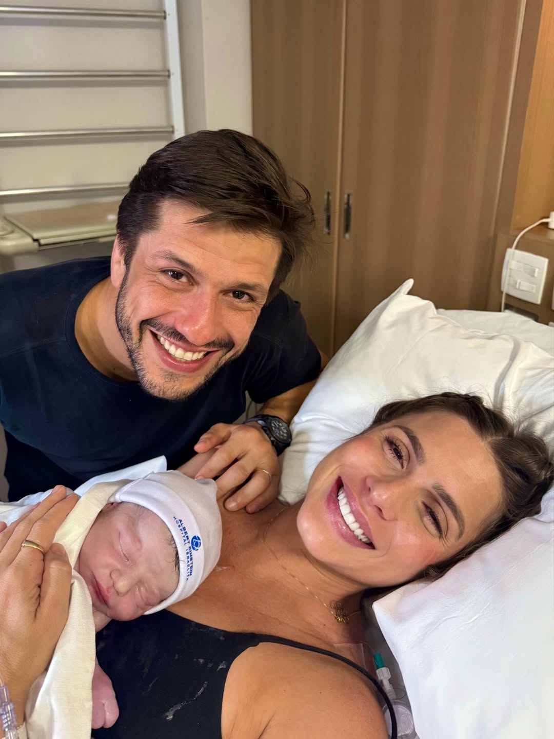 Bia Feres dá à luz seu terceiro filho - Foto: Reprodução / Instagram @biaebrancaferes