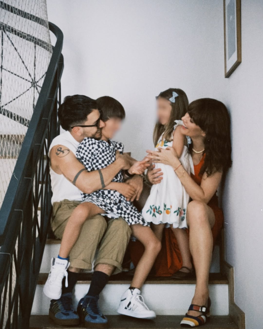 Monica Benini e Junior Lima com os filhos - Foto: Reprodução/Instagram @monicabenini