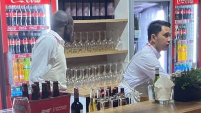 Bar em camarote em estádio durante a Copa do Mundo em 2022 no Qatar - Foto: Arquivo Pessoal