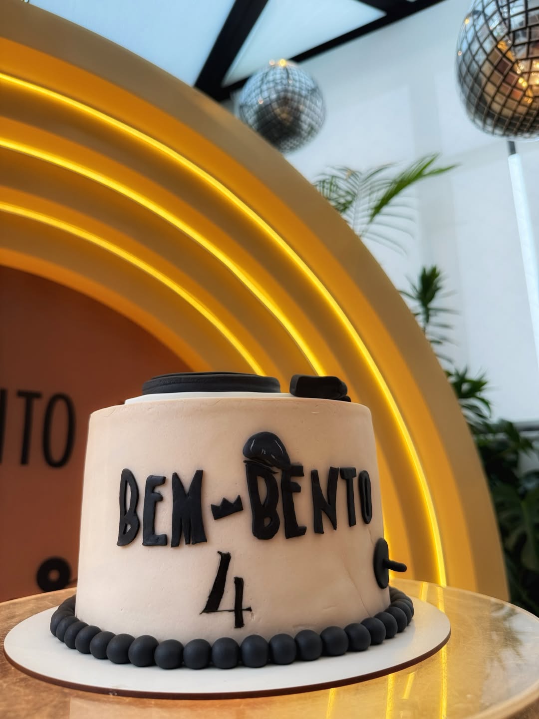 Thiaguinho, Carol Peixinho e Bento - Foto: @carolpeixinho
