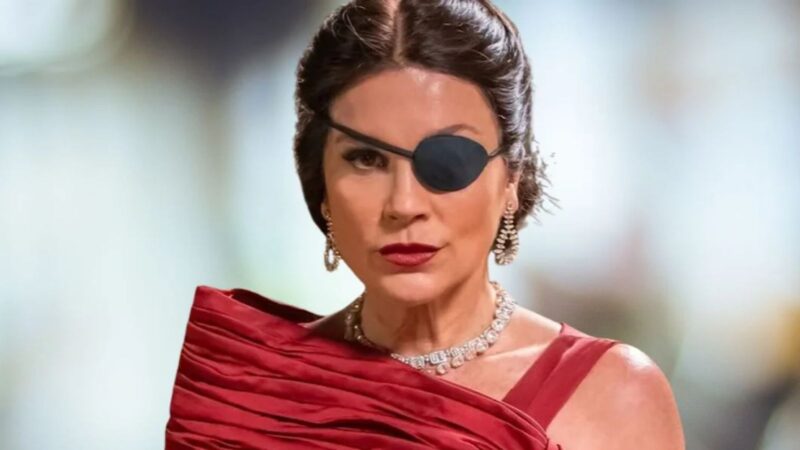 Camafeu salva a vida de Sandra em Êta Mundo Melhor - Foto: Estevam Avellar/Globo