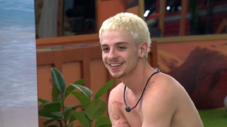 Fazer xixi sentado previne doença grave? Médico esclarece após fala de Juliano Floss no BBB 26