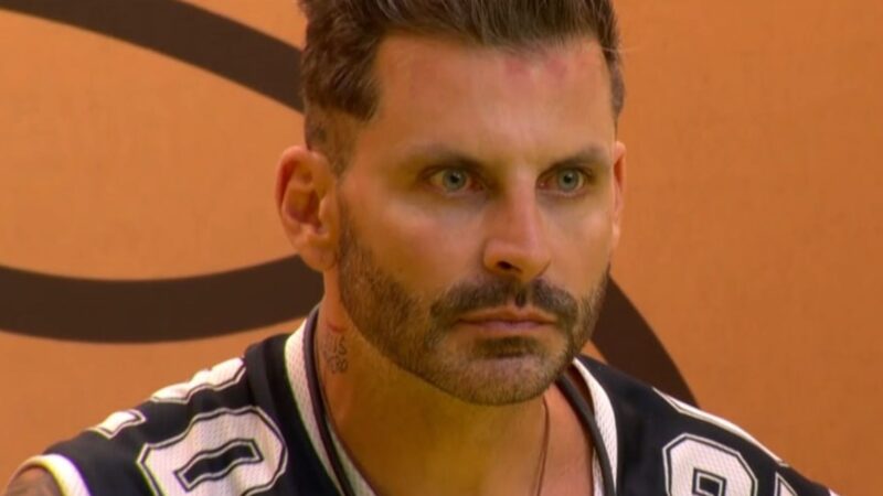 Henri Castelli poderia voltar ao BBB 26 após convulsão? Médico explica