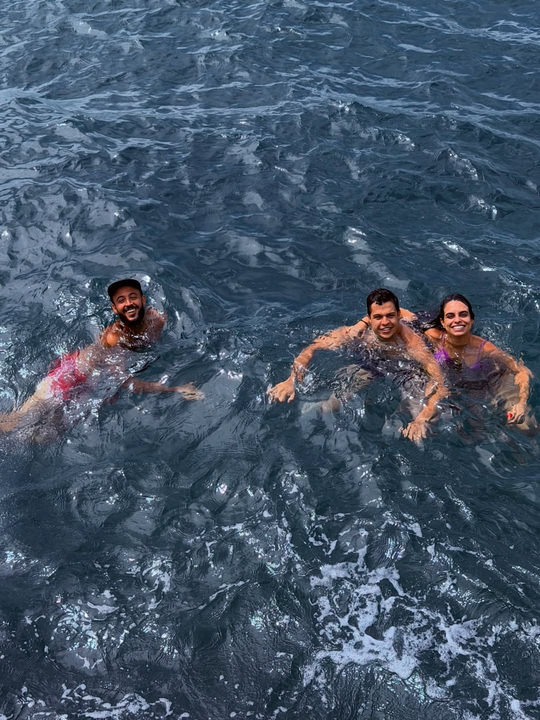 Flora Gil celebra gravidez de casal da GloboNews — Foto: Reprodução/ Instagram