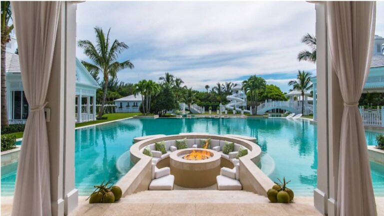 Mais de US$ 400 milhões e uma casa com parque aquático: Marido de cantora famosa deixou fortuna