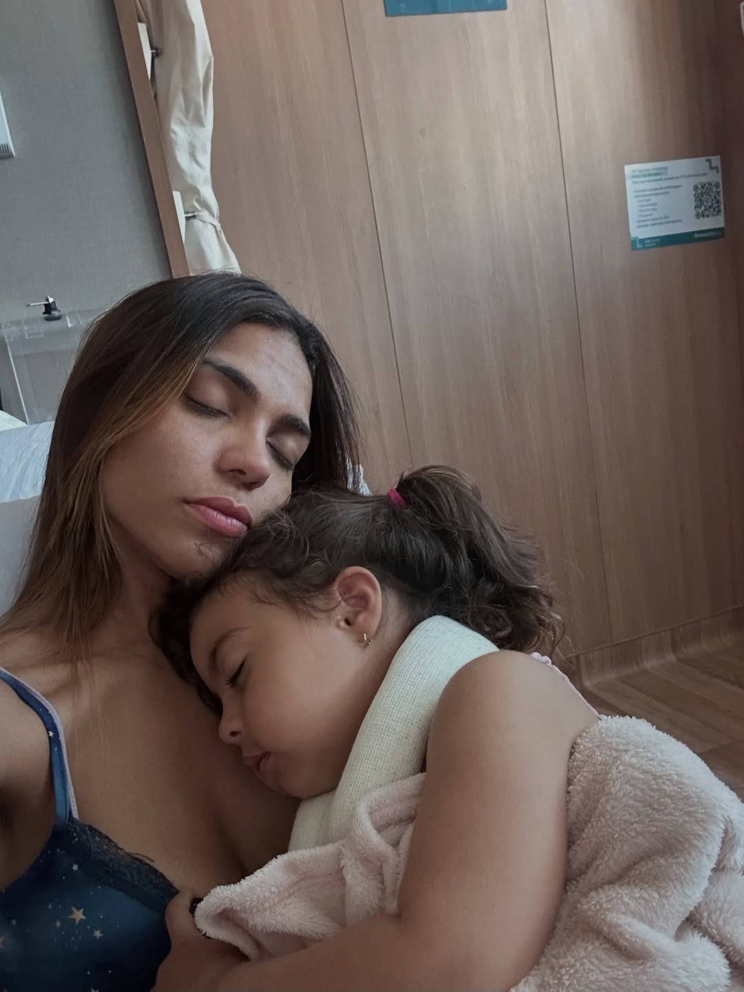Filha de Tays Reis e Biel passa por cirurgia de emergência — Foto: Reprodução/Instagram @taysreis
