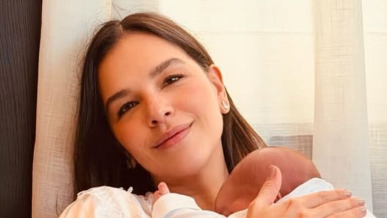 Mariana Rios encanta ao mostrar novos cliques com o filho Palo