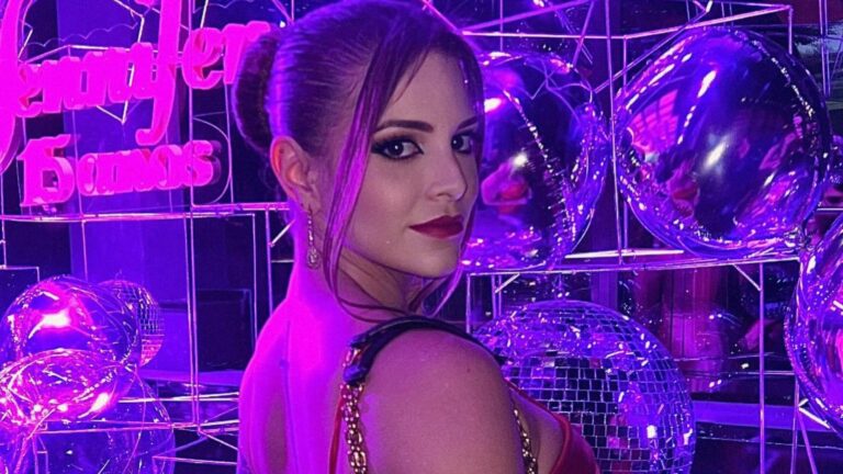 Ex-Chiquitita, Renata Del Bianco, revela ter vivido romance secreto com cantor queridinho do Brasil
