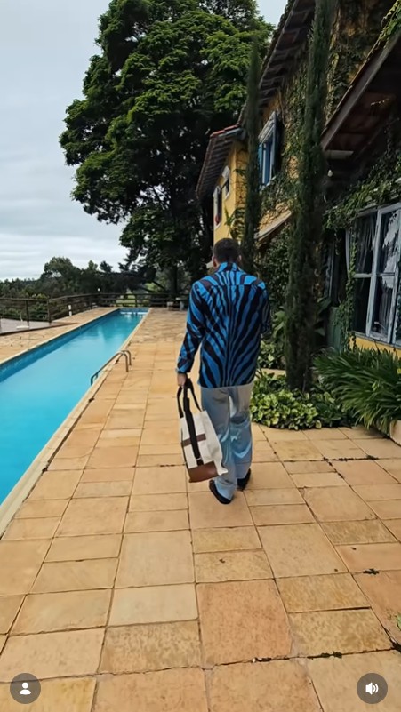 Henri Castelli mostra casa no campo - Foto: Reprodução / Instagram @henricastelli